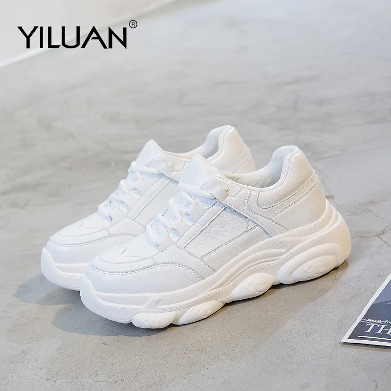 Yiluan Leather Sneakers Platform women Single shoes basic 2020 Autumn increase White Casual Shoes woman small size 32 33 34
Yiluan Leather Sneakers Platform women Single shoes basic 2020 Autumn increase White Casual Shoes woman small size 32 33 34