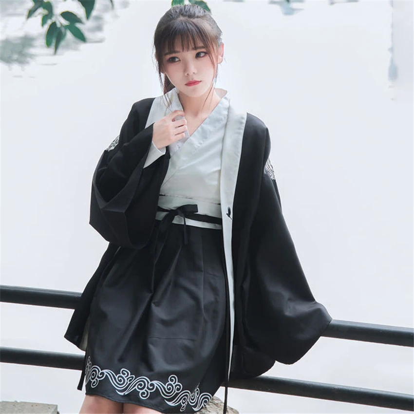 Japanese Style Kimono Dress for Women Traditional Clothing Retro Party Haori Crane Yukata Robe Cardigan Ukiyo-e Asian Clothes
Japanese Style Kimono Dress for Women Traditional Clothing Retro Party Haori Crane Yukata Robe Cardigan Ukiyo-e Asian Clothes