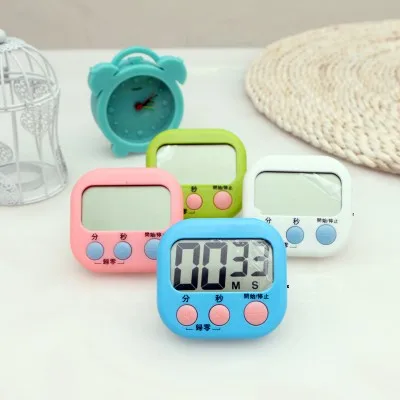 The kitchen timer reminders Is the countdown clock Electronic digital display screen 8*7.5*2cm free shipping
The kitchen timer reminders Is the countdown clock Electronic digital display screen 8*7.5*2cm free shipping