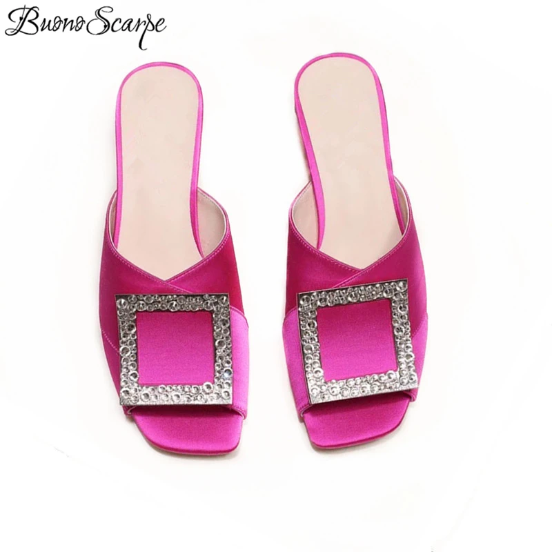 2019 New Big Buckles Slippers Chunky Heel Brand Designed Sildes Summer Crystal Buckles Summer Sandals Slipppers Ladies Shoes
2019 New Big Buckles Slippers Chunky Heel Brand Designed Sildes Summer Crystal Buckles Summer Sandals Slipppers Ladies Shoes
