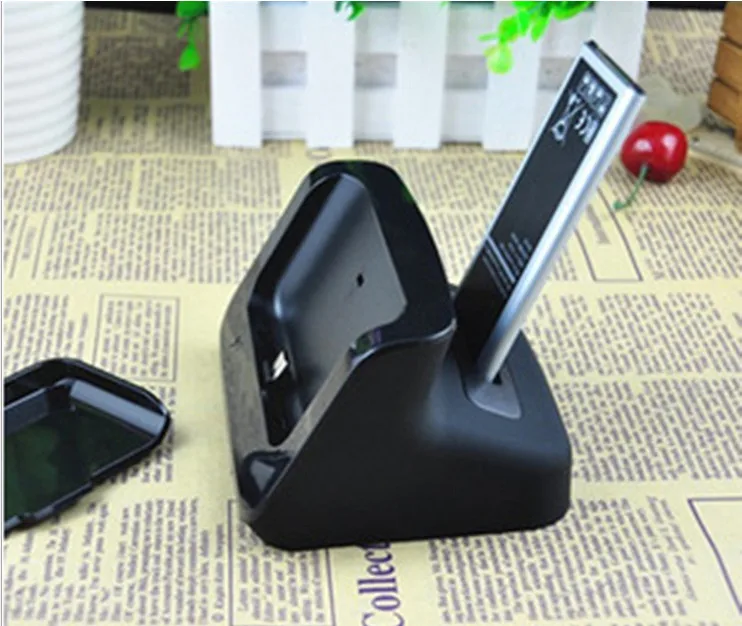 Dual Sync Battery Charger Cradle Dock Station Stand+ USB Cable For Samsung Galaxy S5 i9600
Dual Sync Battery Charger Cradle Dock Station Stand+ USB Cable For Samsung Galaxy S5 i9600