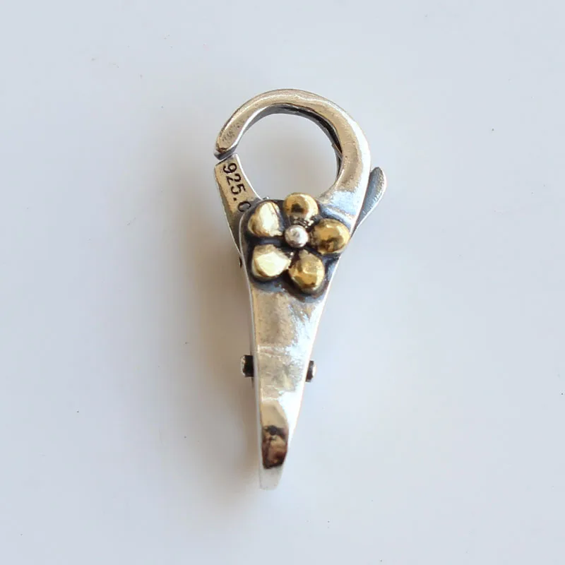 Gold Flower Lock 925 Sterling Silver Clasps For DIY Charms Beads Bracelet Making Fit European Brand Troll Bracelet Jewelry
Gold Flower Lock 925 Sterling Silver Clasps For DIY Charms Beads Bracelet Making Fit European Brand Troll Bracelet Jewelry