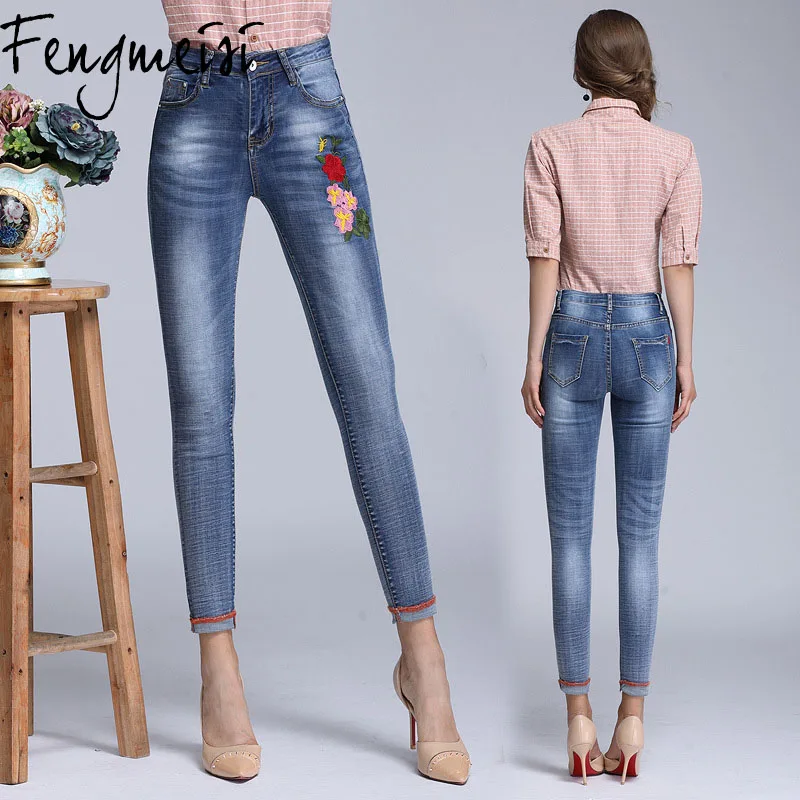 Fengmeisi Для женщин Вышивка цветок Джинсы для Брюки девочек Высокая ждать джинсовый
