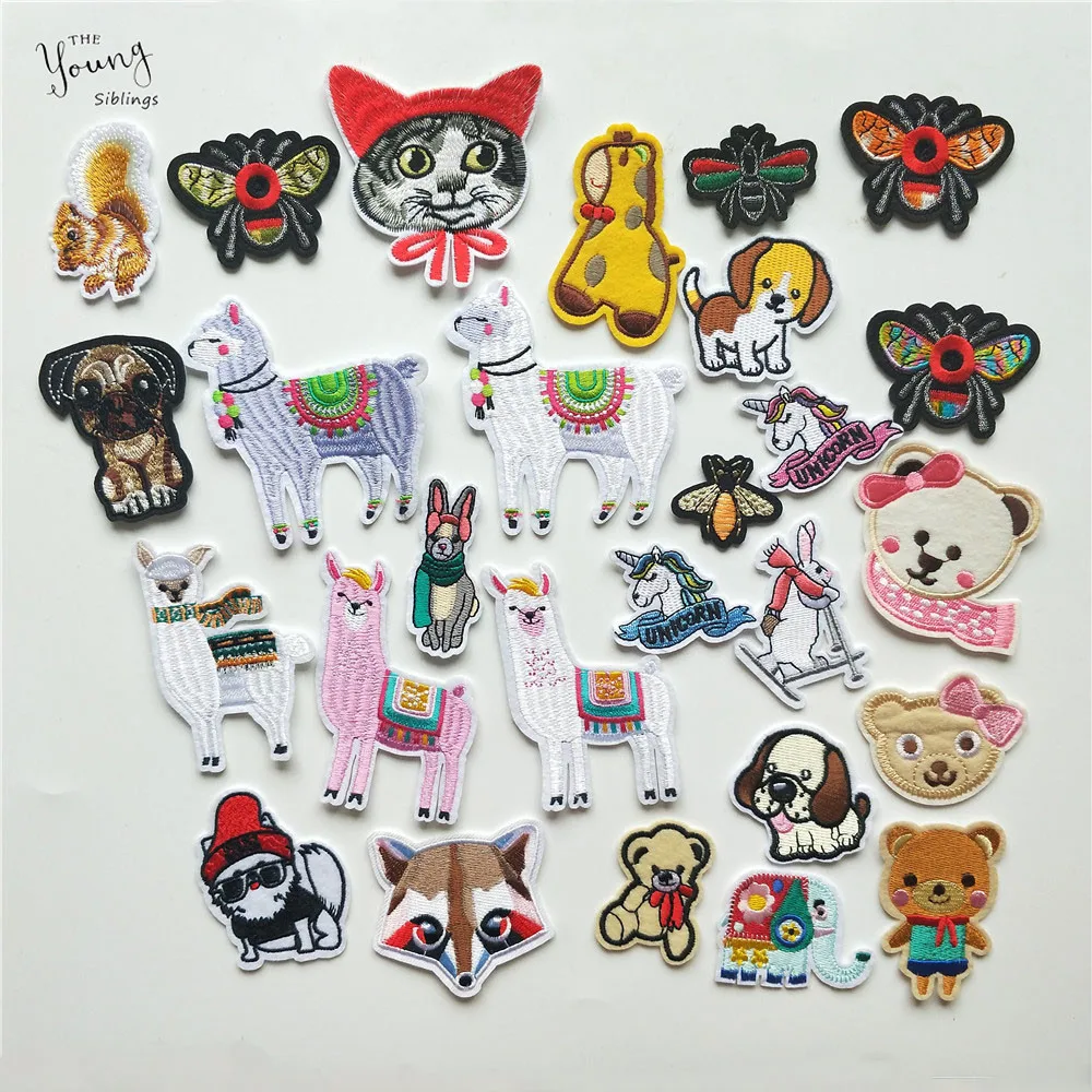 Bee Dog Bear Embroidery patches DIY Children's Clothing Accessories Animal Badge iron on patch Stripes Cartoon Sewing stickers
Bee Dog Bear Embroidery patches DIY Children's Clothing Accessories Animal Badge iron on patch Stripes Cartoon Sewing stickers