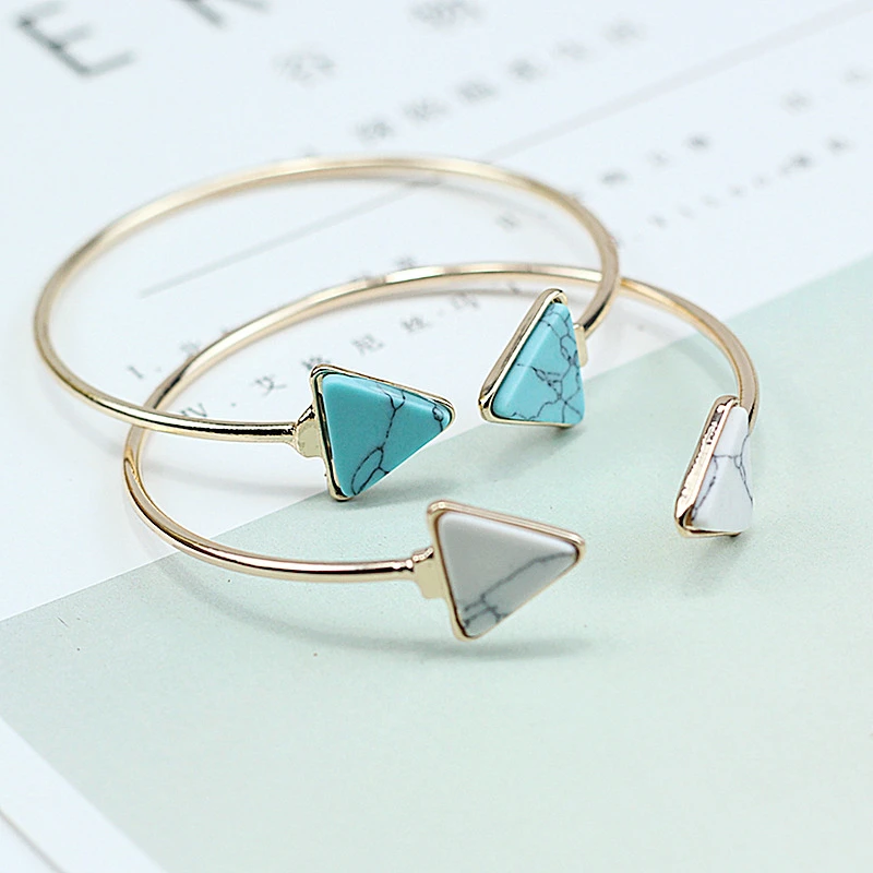 NS48 Fashion Arrow Green White Stone Bangle For Women Gold Color Triangle Cuff Bracelet Geometric Metal Bracelet Party Jewelry
NS48 Fashion Arrow Green White Stone Bangle For Women Gold Color Triangle Cuff Bracelet Geometric Metal Bracelet Party Jewelry