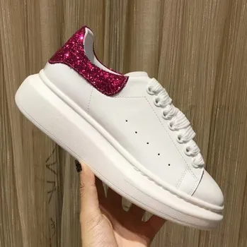 Glitter Patchwork Women Sneakers White Tennis Shoes Genuine Leather Top Quality Luxury Design Lady Lace-up Flat Shoes Plus Size
Glitter Patchwork Women Sneakers White Tennis Shoes Genuine Leather Top Quality Luxury Design Lady Lace-up Flat Shoes Plus Size
