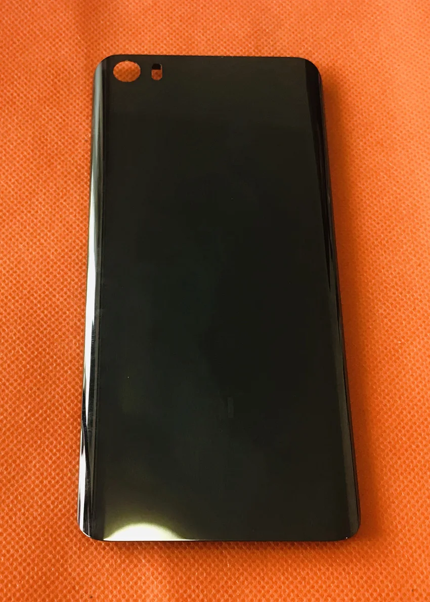 Used Original back Battery Case Cover For xiaomi m5 mi5 MSM8996 5.5" FHD Free shipping
Used Original back Battery Case Cover For xiaomi m5 mi5 MSM8996 5.5" FHD Free shipping