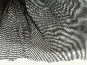 165CM WIDE 10METERS/LOT OFF WHITE BLACK hard mesh still tulle for wedding dress tutu lining underneath bulky skirt ball gown
165CM WIDE 10METERS/LOT OFF WHITE BLACK hard mesh still tulle for wedding dress tutu lining underneath bulky skirt ball gown