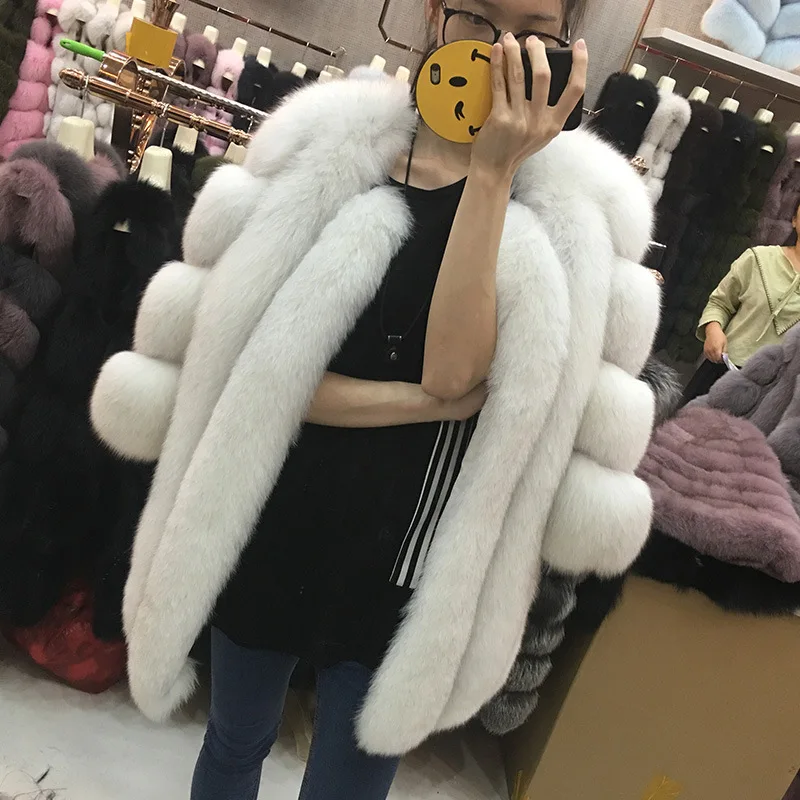 JKP new natural real Fox fur women Animal fur coat short winter Fur animal coat jacket natural Fox Fur animal Coats for women
JKP new natural real Fox fur women Animal fur coat short winter Fur animal coat jacket natural Fox Fur animal Coats for women