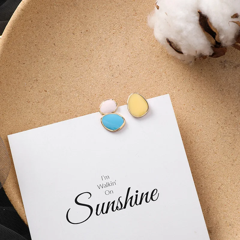 Korea Style Silver Needle Oval Asymmetry Small Glaze Geometric Stud Earrings for Girl Women Fashion Jewelry Accessories
Korea Style Silver Needle Oval Asymmetry Small Glaze Geometric Stud Earrings for Girl Women Fashion Jewelry Accessories