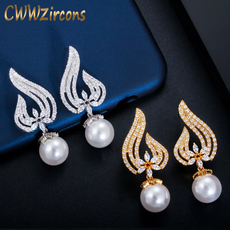 CWWZircons Elegant Cubic Zirconia Paved Yellow Gold Color Big Pearl Earrings for Women Vintage Brides Wedding Jewelry CZ573
CWWZircons Elegant Cubic Zirconia Paved Yellow Gold Color Big Pearl Earrings for Women Vintage Brides Wedding Jewelry CZ573