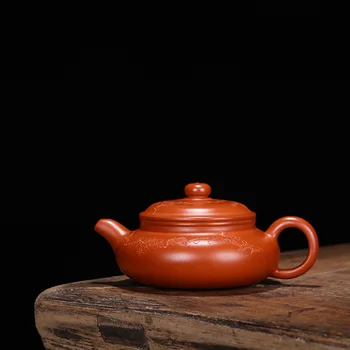 Authentic Yixing zisha hu handmade purple clay teapot Tieguanyin Black tea maker Chinese Kongfu tea pot tea set gift
Authentic Yixing zisha hu handmade purple clay teapot Tieguanyin Black tea maker Chinese Kongfu tea pot tea set gift