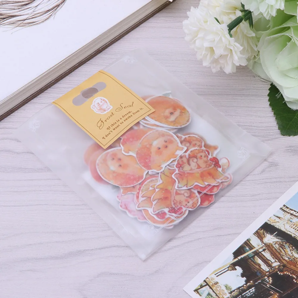 70pcs different styles Mini Cute Kawaii Cartoon photo decoration Post It Note Paper Stickers Korean Stationery
70pcs different styles Mini Cute Kawaii Cartoon photo decoration Post It Note Paper Stickers Korean Stationery