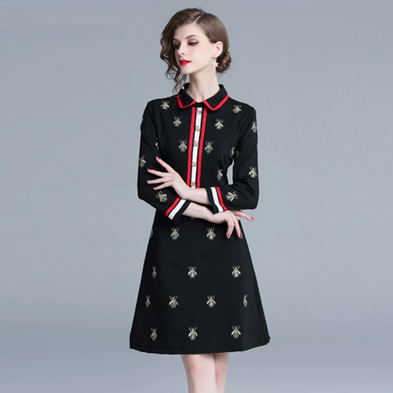 Limiguyue bee embroidery women dress spring autumn peter pan collar mini dress designer runway a-line dress party vestidos T815
Limiguyue bee embroidery women dress spring autumn peter pan collar mini dress designer runway a-line dress party vestidos T815