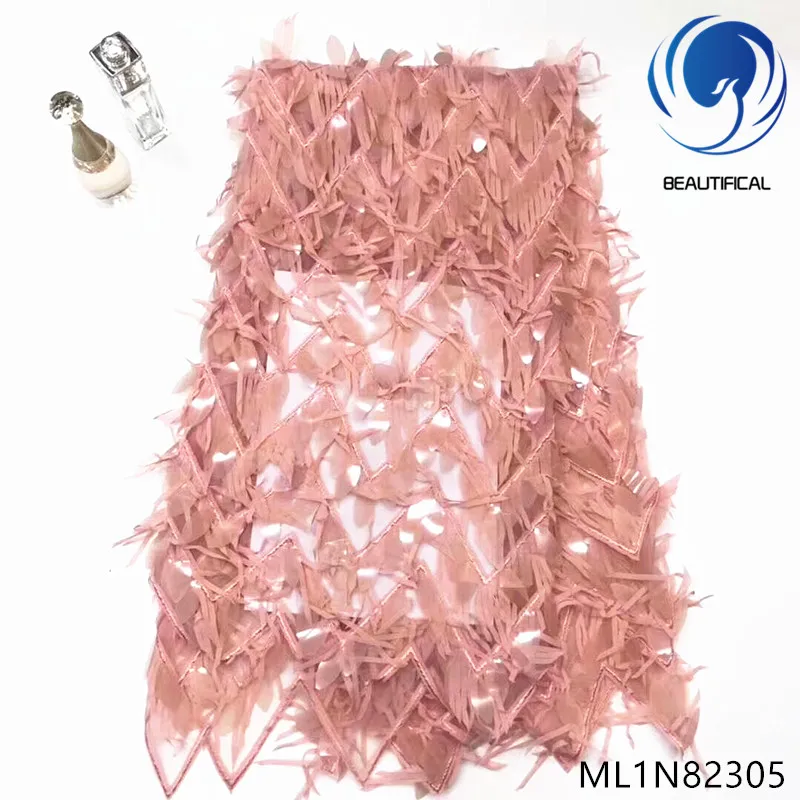 BEAUTIFICAL nigerian lace fabrics Latest design 3d sequins lace fabric with tassels 3d french lace fabric for wedding ML1N823
BEAUTIFICAL nigerian lace fabrics Latest design 3d sequins lace fabric with tassels 3d french lace fabric for wedding ML1N823