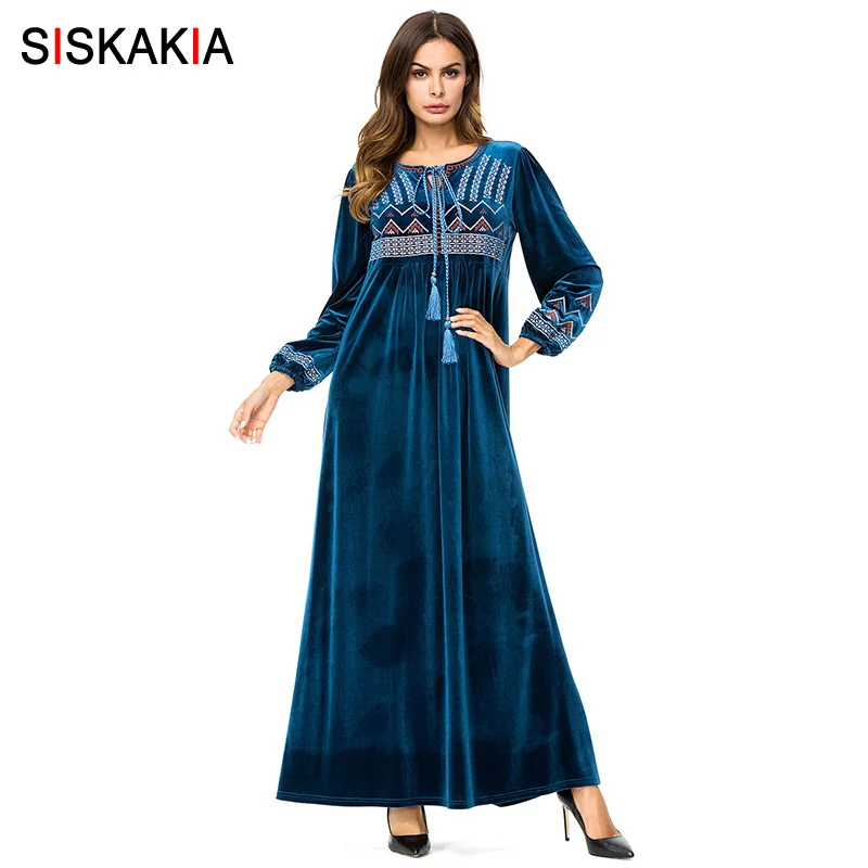 Siskakia Winter 2018 Women Dresses Velvet Embroidered Long Dress Chic Geometric Embroidery Maxi Dresses Ethnic Muslim Clothing
Siskakia Winter 2018 Women Dresses Velvet Embroidered Long Dress Chic Geometric Embroidery Maxi Dresses Ethnic Muslim Clothing