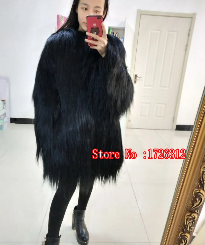New disign 2019 women real goat wool fur coat long hair overcoat winter outerwear female fur jacket
New disign 2019 women real goat wool fur coat long hair overcoat winter outerwear female fur jacket