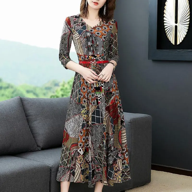 Borisovich Women Vintage Print Long Dress New Brand 2019 Summer Fashion Bohemian Style V-neck A-line Female Casual Dresses P001
Borisovich Women Vintage Print Long Dress New Brand 2019 Summer Fashion Bohemian Style V-neck A-line Female Casual Dresses P001