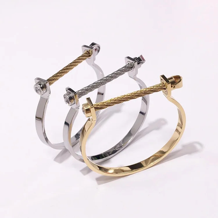2018 New Fashion Luxury Gold Silver stainless steel Horse shoes D shape bangle bracelet Men Women party wedding jewelry
2018 New Fashion Luxury Gold Silver stainless steel Horse shoes D shape bangle bracelet Men Women party wedding jewelry