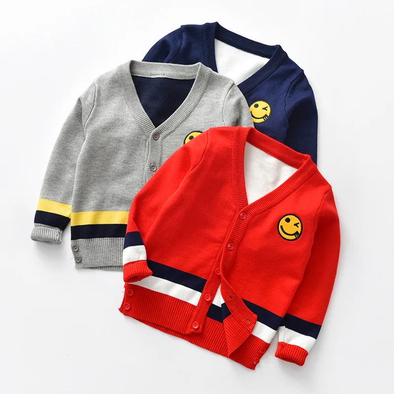 2018 Children's V-neck Smiley Cardigan Europe and America Kids Sweaters Baby Coat Silk Cotton Boys Girls Outerwear Clothes
2018 Children's V-neck Smiley Cardigan Europe and America Kids Sweaters Baby Coat Silk Cotton Boys Girls Outerwear Clothes