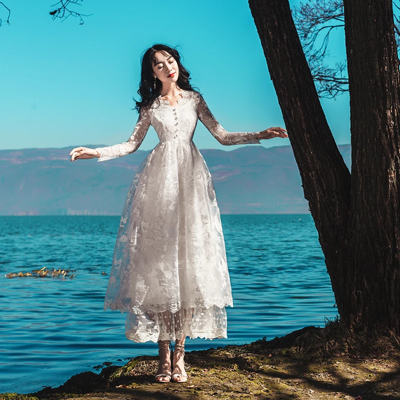 2019 Brand New Women Fashion Dress V-neck white Lace Dress Layered Princess Party Dress Vestidos Elegant Dress
2019 Brand New Women Fashion Dress V-neck white Lace Dress Layered Princess Party Dress Vestidos Elegant Dress