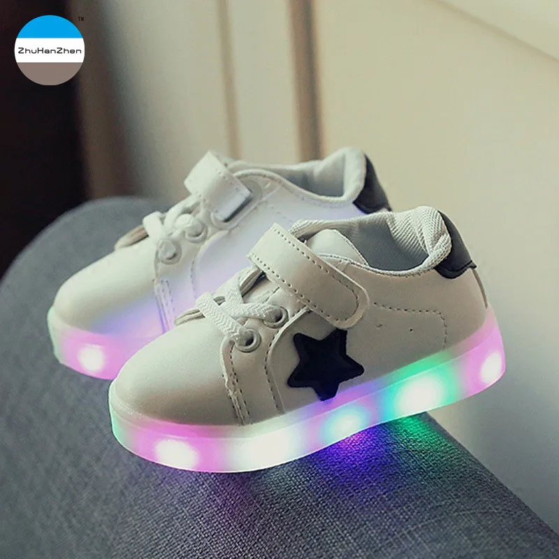 2018 1 to 5 years old glowing children casual shoes baby boy and girl LED lights shoes fashion kids sneakers toddler shoes
2018 1 to 5 years old glowing children casual shoes baby boy and girl LED lights shoes fashion kids sneakers toddler shoes