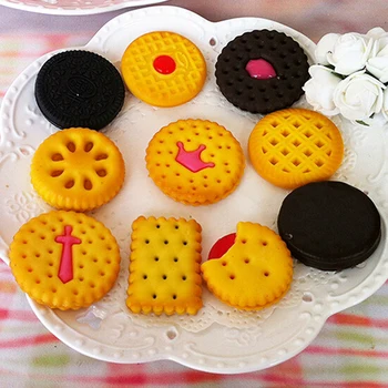 Random Cute Artificial Simulated Cookie Biscuits Kitchen Toys Food Pretend Play DIY Decorative Craft Scrapbooking Accessories
Random Cute Artificial Simulated Cookie Biscuits Kitchen Toys Food Pretend Play DIY Decorative Craft Scrapbooking Accessories