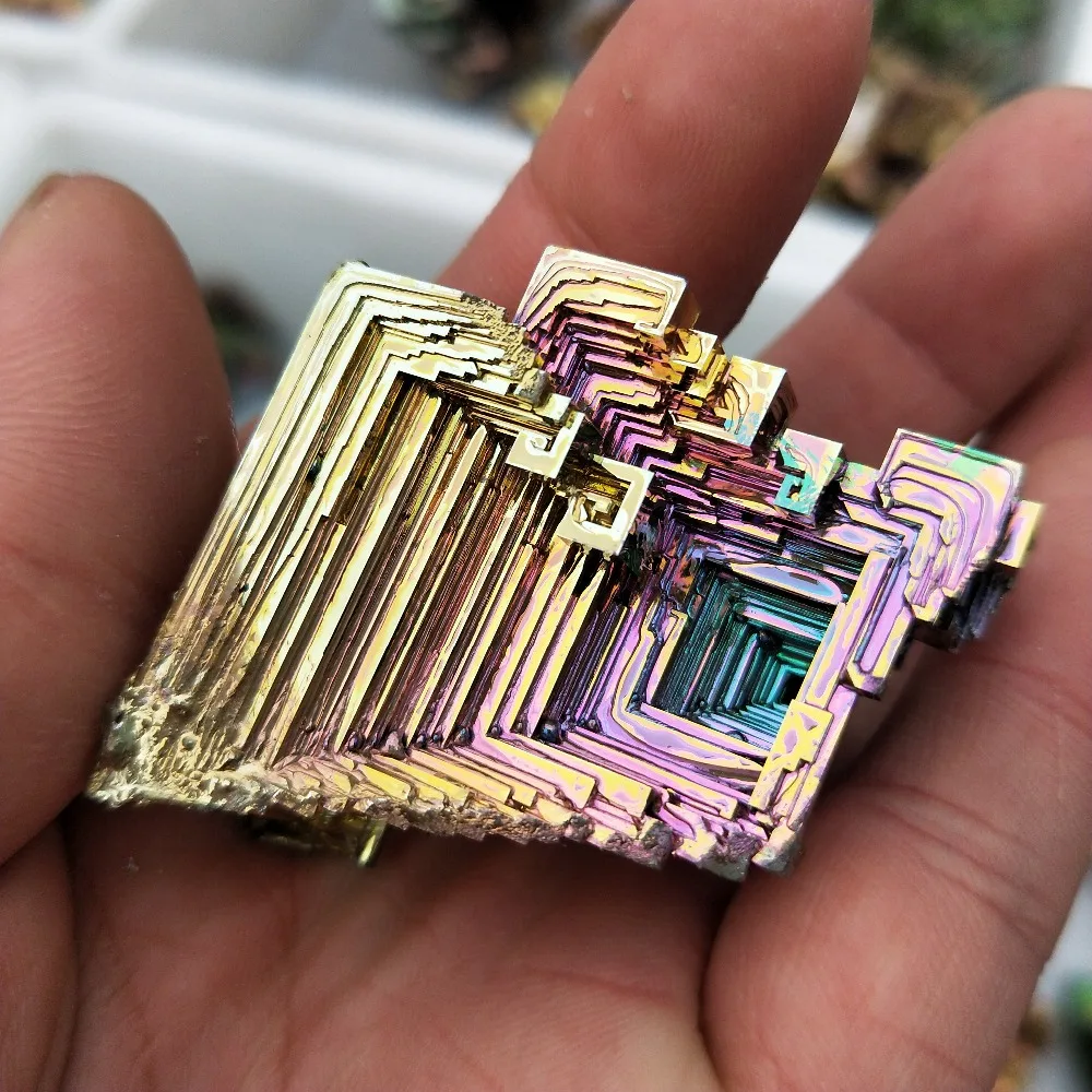 Drop shipping 100% German natural quartz crystal rainbow {bismuth} mineral specimen
Drop shipping 100% German natural quartz crystal rainbow {bismuth} mineral specimen