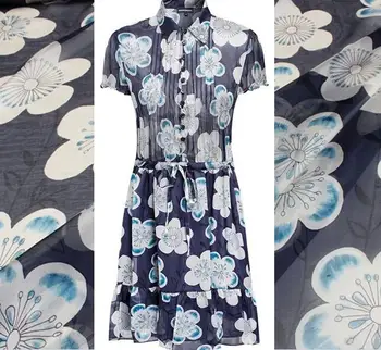 Large brand high-end fashion printed silk chiffon fabrics light blue summer super-beautiful fabrics
Large brand high-end fashion printed silk chiffon fabrics light blue summer super-beautiful fabrics