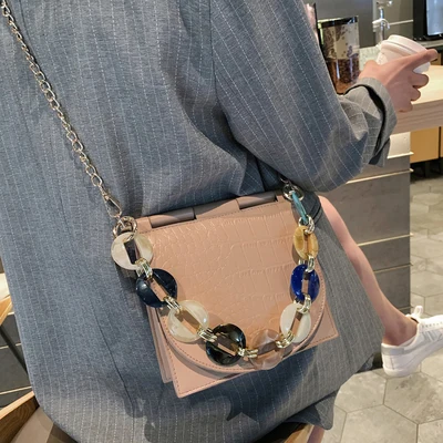 Designer Chain Messenger Bag Acrylic Chain Women Handbag Pu Leather Rhombic Small Flap Bag Luxury Dinner Clutch Purse Lady Bags
Designer Chain Messenger Bag Acrylic Chain Women Handbag Pu Leather Rhombic Small Flap Bag Luxury Dinner Clutch Purse Lady Bags