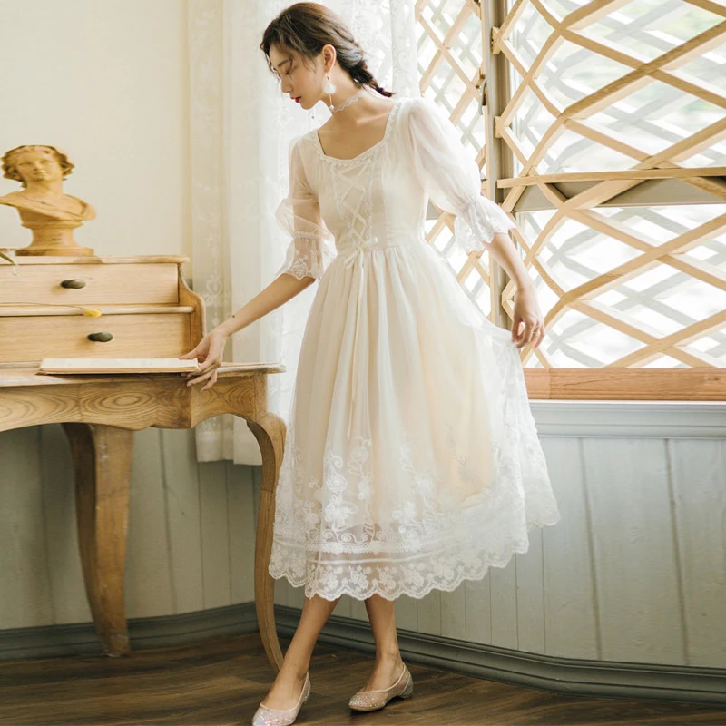 Summer Dress 2019Autumn Women Vintage Elegant Slim Midi Dress Ladies French Retro Sweet Embroidery Mesh Casual Formal Long Dress
Summer Dress 2019Autumn Women Vintage Elegant Slim Midi Dress Ladies French Retro Sweet Embroidery Mesh Casual Formal Long Dress