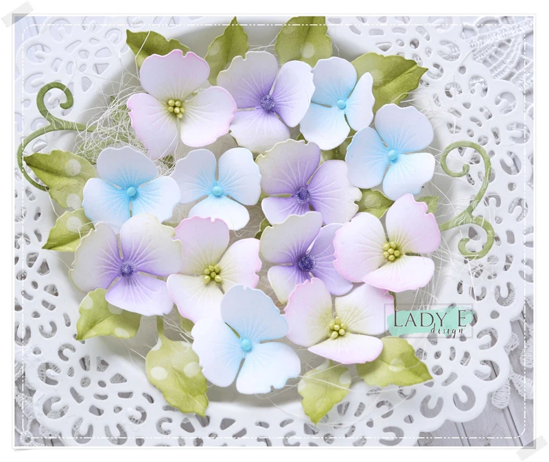 Flowers and leaves Metal Cutting Dies Stencils for DIY Scrapbooking Craft Paper Card Decorative Embossing Die Cuts
Flowers and leaves Metal Cutting Dies Stencils for DIY Scrapbooking Craft Paper Card Decorative Embossing Die Cuts