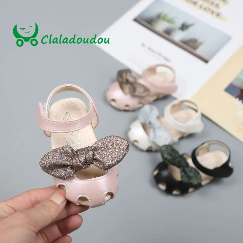 Claladoudou 12-16cm baby girls bling bling butterfly dress shoes black beige pink closed toe soft 0-3Years old toddle sandal
Claladoudou 12-16cm baby girls bling bling butterfly dress shoes black beige pink closed toe soft 0-3Years old toddle sandal