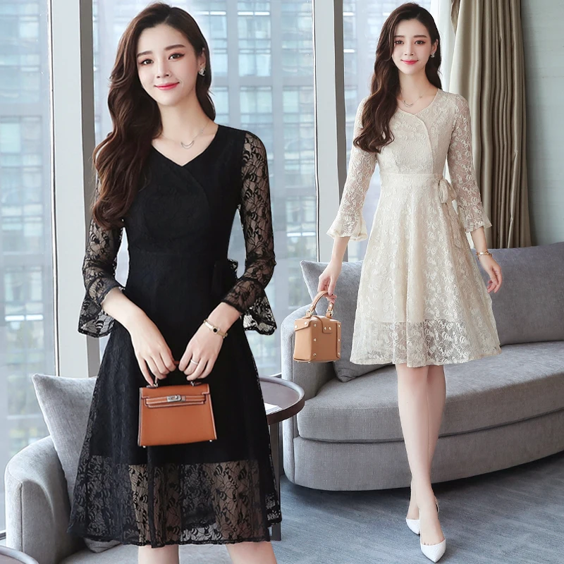 2019 Autumn Winter New Plus Size Vintage Lace Black Midi Dresses Women Bodycon Sexy Mesh Dress Party Long Sleeve Runway Vestidos
2019 Autumn Winter New Plus Size Vintage Lace Black Midi Dresses Women Bodycon Sexy Mesh Dress Party Long Sleeve Runway Vestidos
