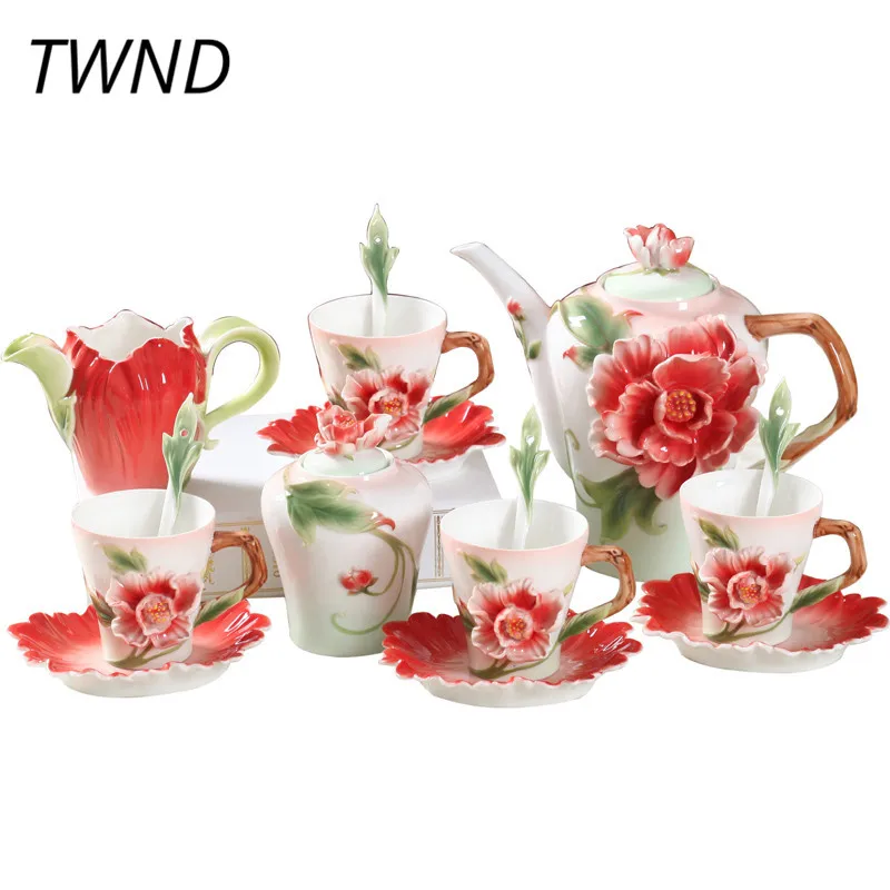 Bone china 3D peony coffee pot mugs sugar can milk jug sets Europe style kettle cups with saucer spoons drinkware lovers gifts
Bone china 3D peony coffee pot mugs sugar can milk jug sets Europe style kettle cups with saucer spoons drinkware lovers gifts