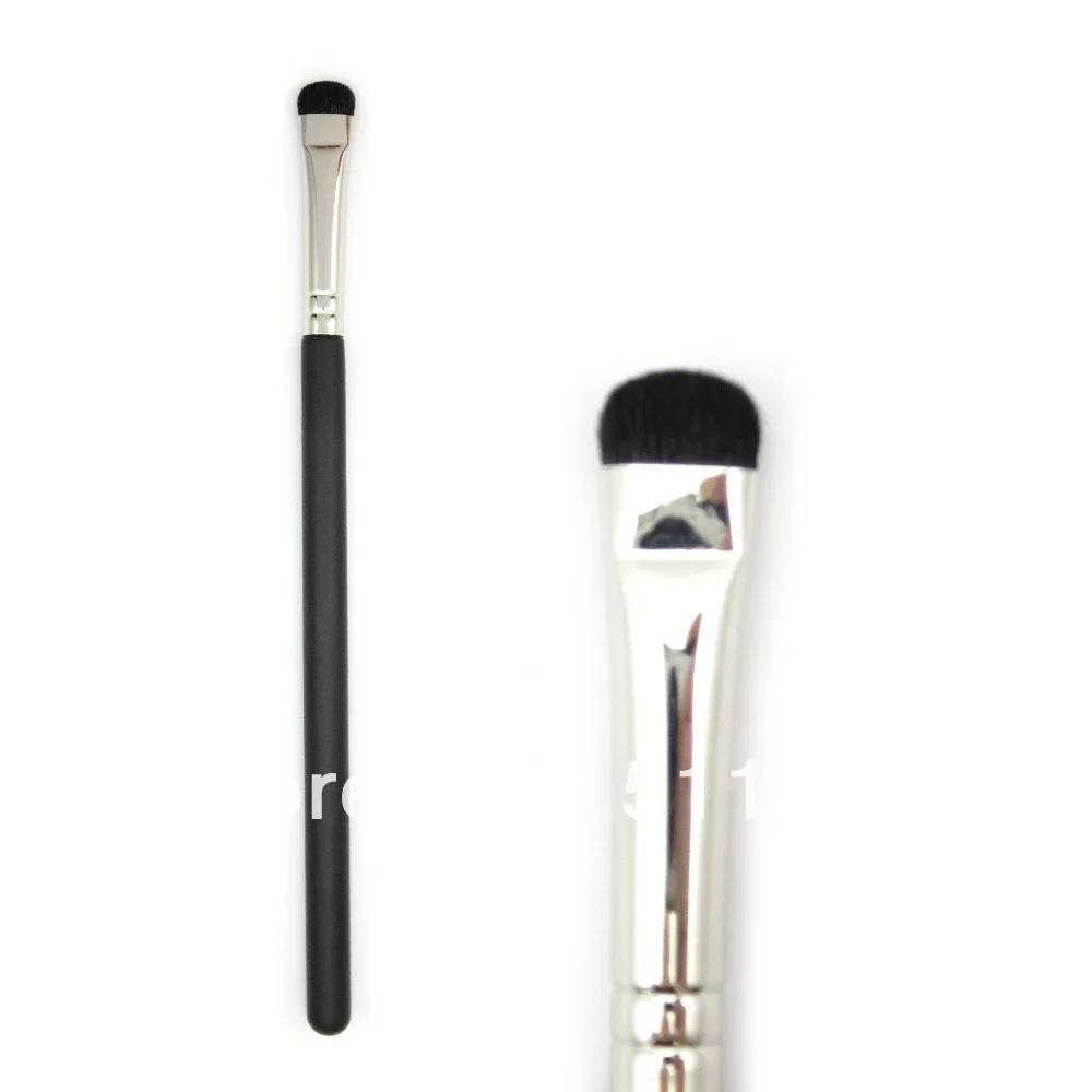Lanfung # M214- Short Shader Brush / Smudge Brush New arrival ! Cosmetic brush free shipping
Lanfung # M214- Short Shader Brush / Smudge Brush New arrival ! Cosmetic brush free shipping
