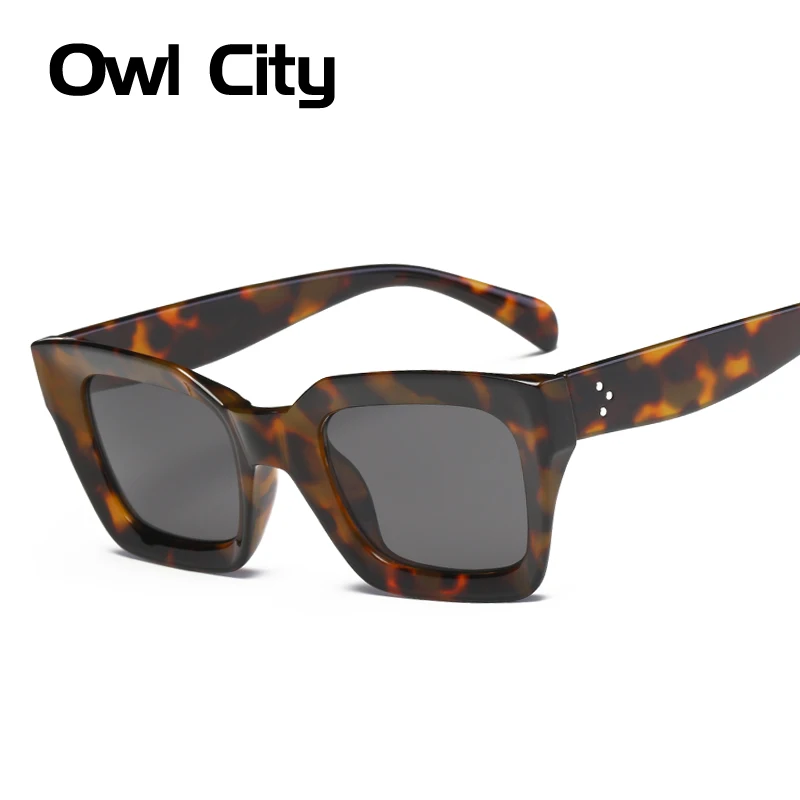 Luxury Rectangle Sunglasses Women Brand Designer PC Frame Gradient Lens Classic Rivet Shades Female Male Fashion Eyewear UV400
Luxury Rectangle Sunglasses Women Brand Designer PC Frame Gradient Lens Classic Rivet Shades Female Male Fashion Eyewear UV400