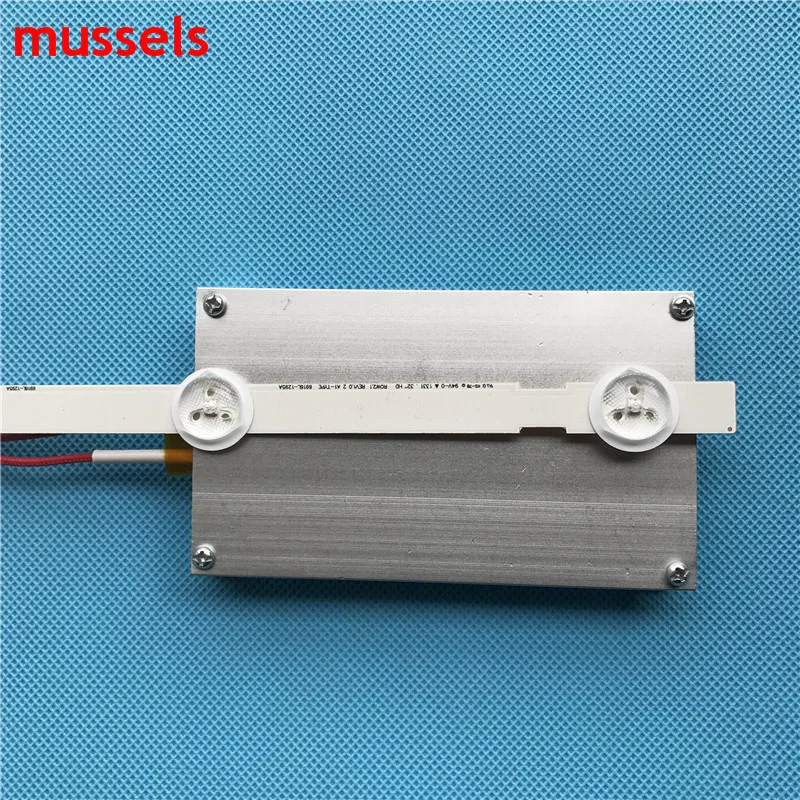 12 x 7cm Large LED Remover Heating Soldering Chip Demolition Welding BGA Station PTC Split Plate 270w 250 Degree 1 pieces
12 x 7cm Large LED Remover Heating Soldering Chip Demolition Welding BGA Station PTC Split Plate 270w 250 Degree 1 pieces