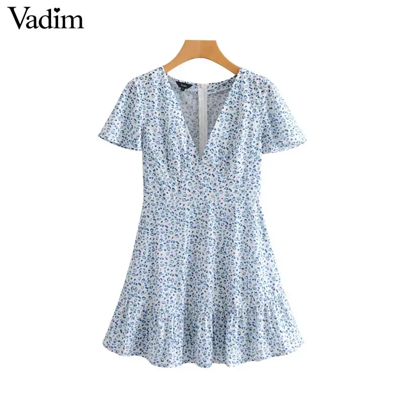 Vadim women sweet floral print mini dress V neck ruffles short sleeve casual female chic stylish dresses vestidos QB511
Vadim women sweet floral print mini dress V neck ruffles short sleeve casual female chic stylish dresses vestidos QB511