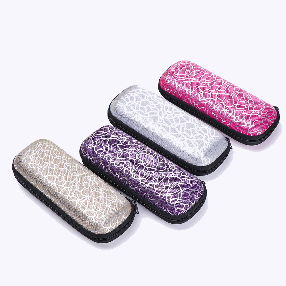1Pc Unisex Glasses Box Zipper Striped Sunglasses Protection Case Portable Containers Sunglasses Case Fashion Eyewear Protector
1Pc Unisex Glasses Box Zipper Striped Sunglasses Protection Case Portable Containers Sunglasses Case Fashion Eyewear Protector