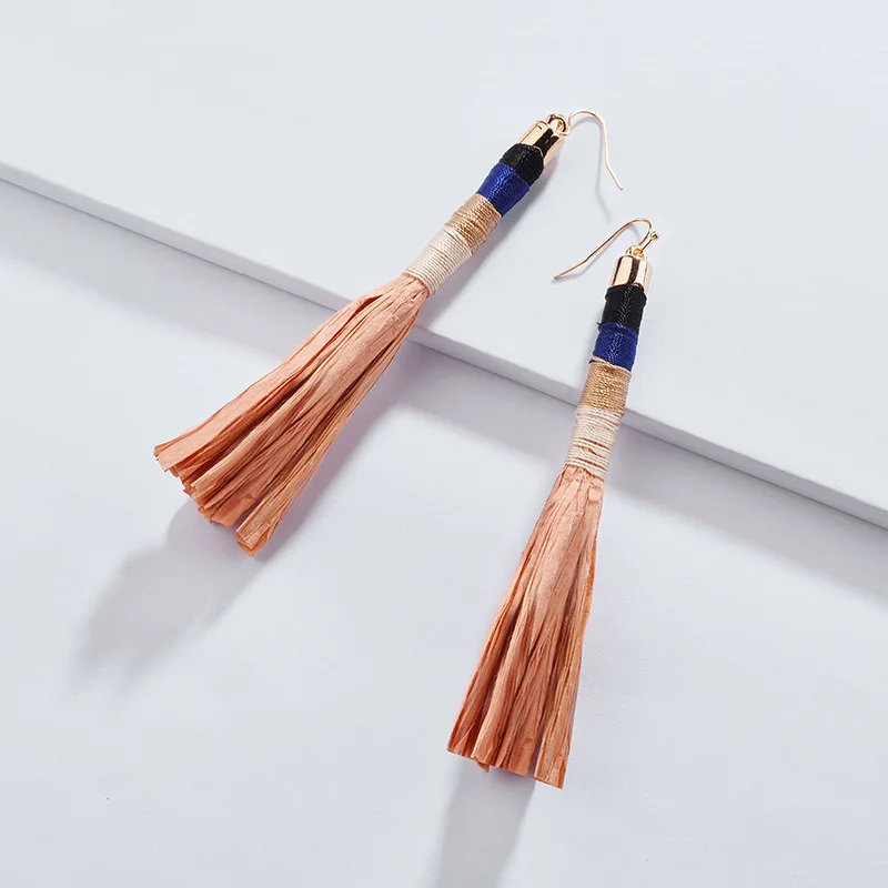 Fashion Design Raffia Straw Tassel Earrings for Women Bohemian Statement Drop Dangle Earrings Jewelry Wholesale
Fashion Design Raffia Straw Tassel Earrings for Women Bohemian Statement Drop Dangle Earrings Jewelry Wholesale