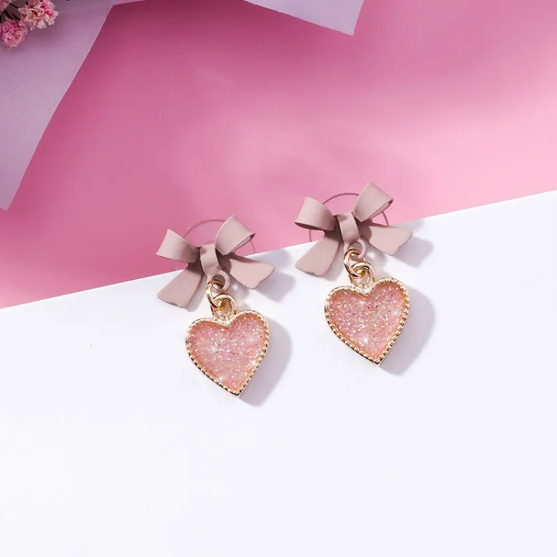 2018 New Arrival Metal Cute Romantic Heart Women Dangle Earrings Korean White Pink Bright Pink Loving Earrings Fashion Jewelry
2018 New Arrival Metal Cute Romantic Heart Women Dangle Earrings Korean White Pink Bright Pink Loving Earrings Fashion Jewelry