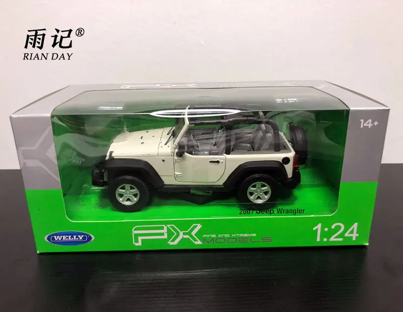 RIAN DAY 1/24 масштаб модель автомобиля игрушки США 2007 Jeep Wrangler SUV литая Металлический