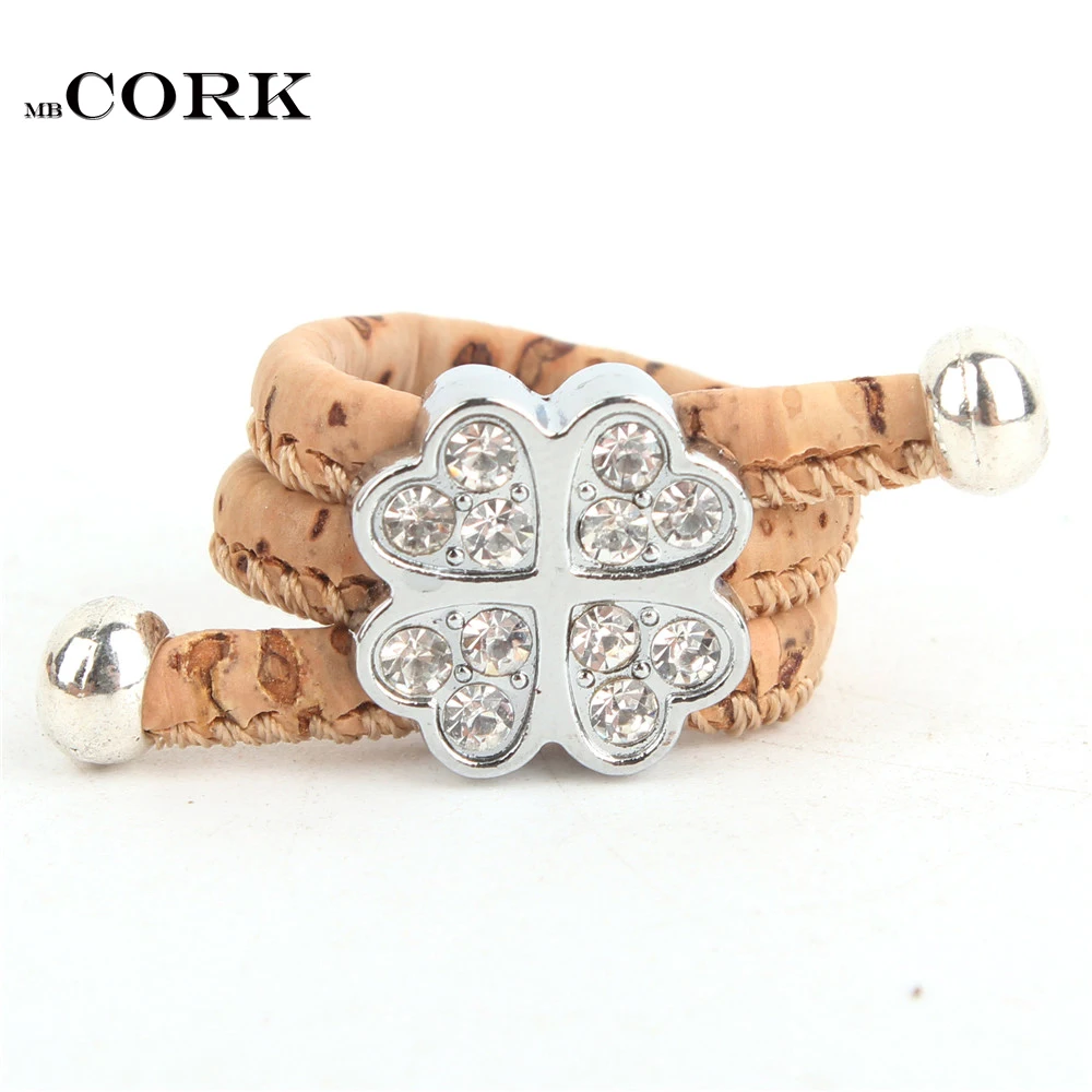 Cork ring Rhinestones Clover Flower ring Wood color Handmade jewelry adjustable the size of the ring,R-056
Cork ring Rhinestones Clover Flower ring Wood color Handmade jewelry adjustable the size of the ring,R-056