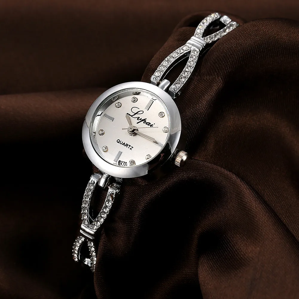 Women Ladies Watch Unisex Stainless Steel Rhinestone Quartz Wrist Watch Luxury Watch Casual Fashion Simple clock Small Dial 2019
Women Ladies Watch Unisex Stainless Steel Rhinestone Quartz Wrist Watch Luxury Watch Casual Fashion Simple clock Small Dial 2019