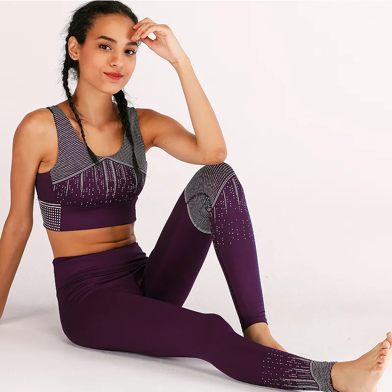 DUVEIL Autumn Ladies Offset Printing Yoga Fitness Set Moisture Sweat Women's Slim Yoga Wear Sports Running Set Short Vest+Pants
DUVEIL Autumn Ladies Offset Printing Yoga Fitness Set Moisture Sweat Women's Slim Yoga Wear Sports Running Set Short Vest+Pants