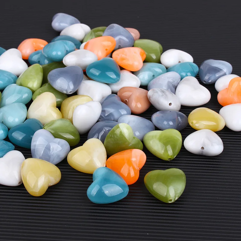 50ps mix color acrylic many colors with hole to sew on DIY beads jade color for Children bead heart shape plastic garments beads
50ps mix color acrylic many colors with hole to sew on DIY beads jade color for Children bead heart shape plastic garments beads