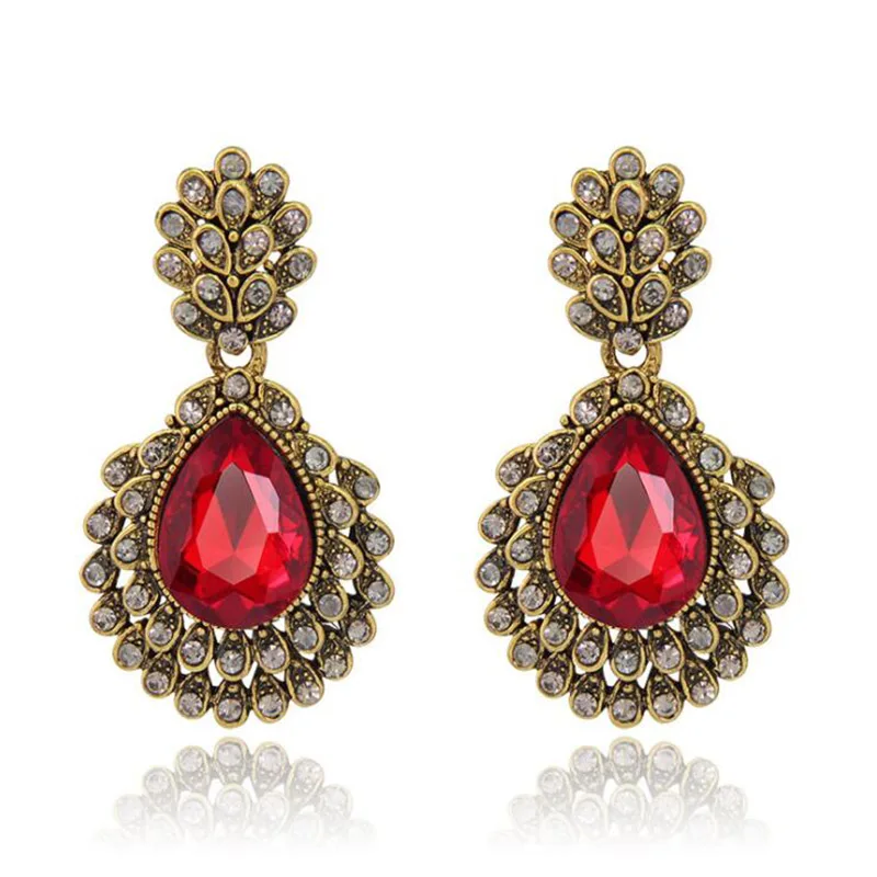 Vintage Rhinestone Ethinic Earrings Red Crystal Stone Water Drop Dangle Earrings Women Fashion Indian jhumki Earrings Jewelry
Vintage Rhinestone Ethinic Earrings Red Crystal Stone Water Drop Dangle Earrings Women Fashion Indian jhumki Earrings Jewelry
