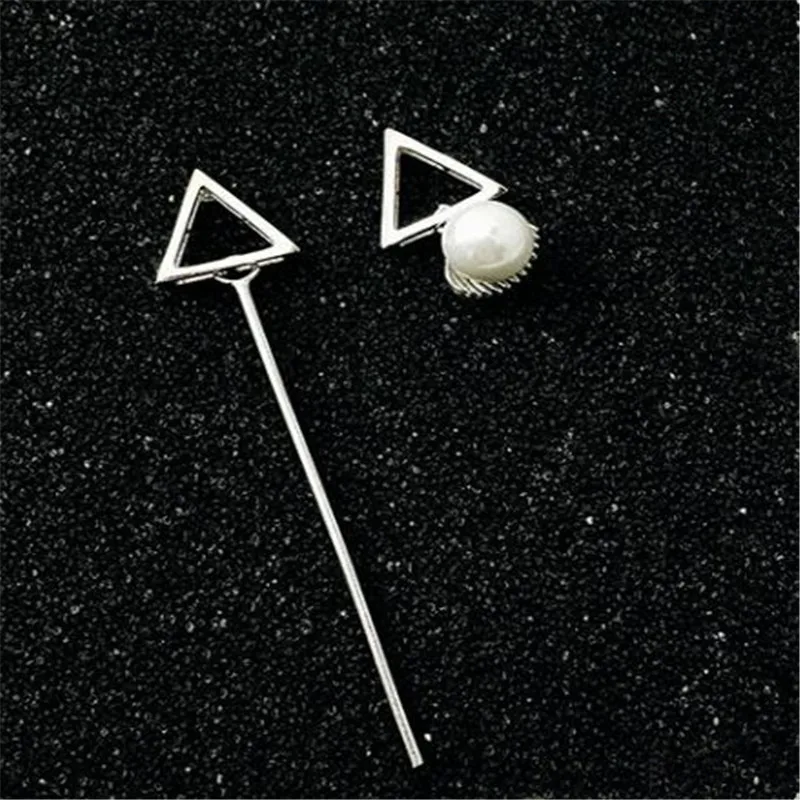 925 Sterling silver Stud earrings Irregular triangle pearl Women's fashion jewelry
925 Sterling silver Stud earrings Irregular triangle pearl Women's fashion jewelry