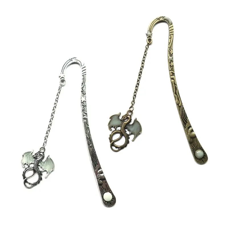 Vintage Metal Bookmark Pterosaur Pendant Handsome Beautiful Hairpin Sun And Moon Stars Grain Double Color Optional
Vintage Metal Bookmark Pterosaur Pendant Handsome Beautiful Hairpin Sun And Moon Stars Grain Double Color Optional